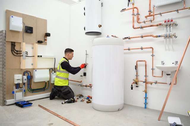 flow-type water heater